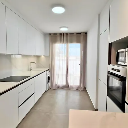 아파트 Modern With Swimming Pool And Terraces 또레비에하