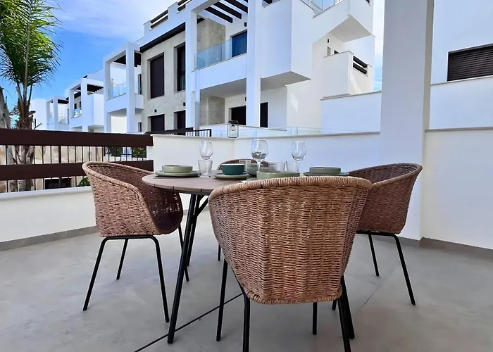 Lejlighed Modern With Swimming Pool And Terraces *