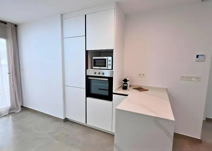 Lejlighed Modern With Swimming Pool And Terraces
