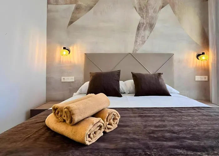 Lejlighed Modern With Swimming Pool And Terraces