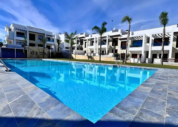 Modern With Swimming Pool And Terraces Lejlighed Torrevieja